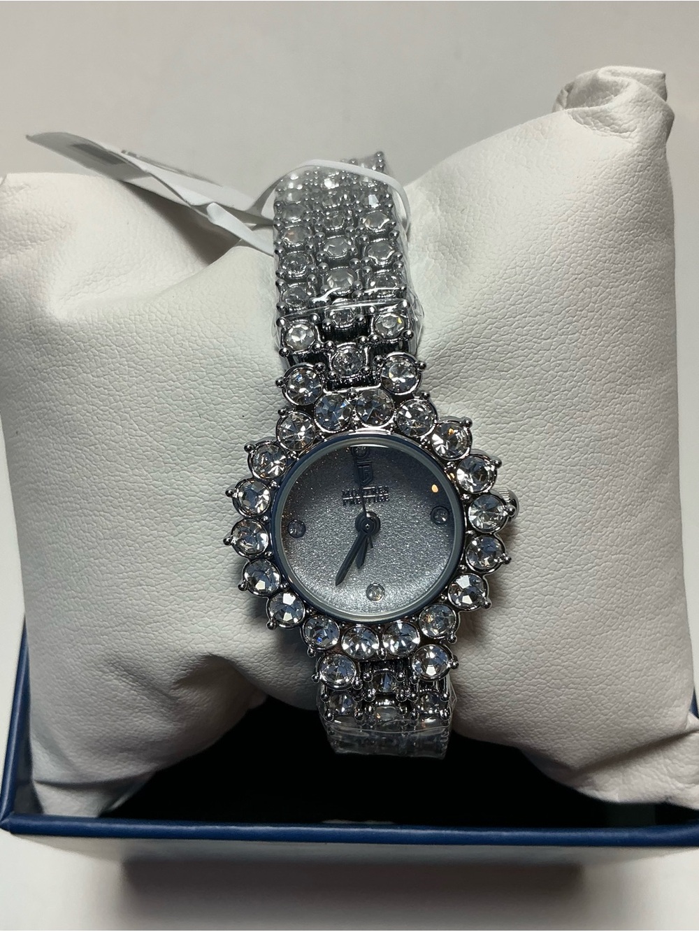 Ladies Crystal-Accent Silver Dress Watch(MPW-0227)